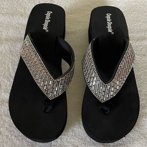 Oopsie Doopsie Black Beaded Wedge Flip Flops - NWOT - size 9
